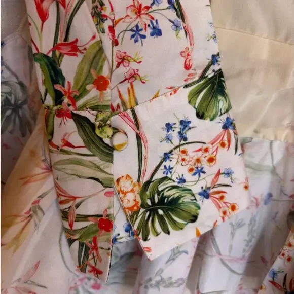 Hellessy Fitted Tie Front Floral Blouse with Ruffled Peplum Plunging V Neck s 2 - Picture 13 of 16